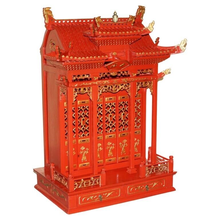 RARE ORIENTAL CHINESE EXPORT VINTAGE PAGODA TOP RED CABINET VERY DECORATIVE