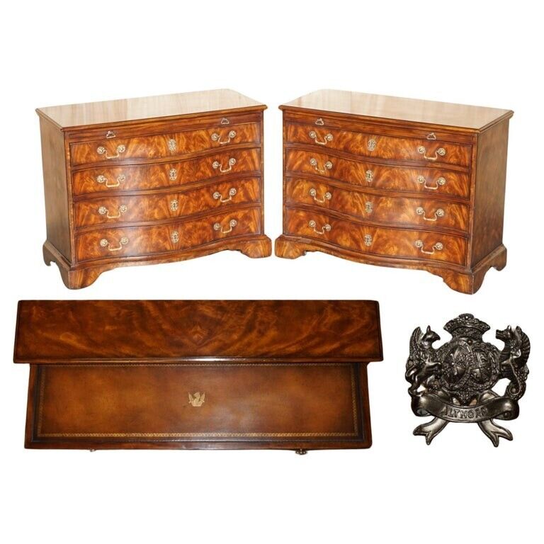 FINE PAIR OF ALTHORP SPENCER HOUSE FLAMED MAHOGANY SERPENTINE CHEST OF DRAWERS