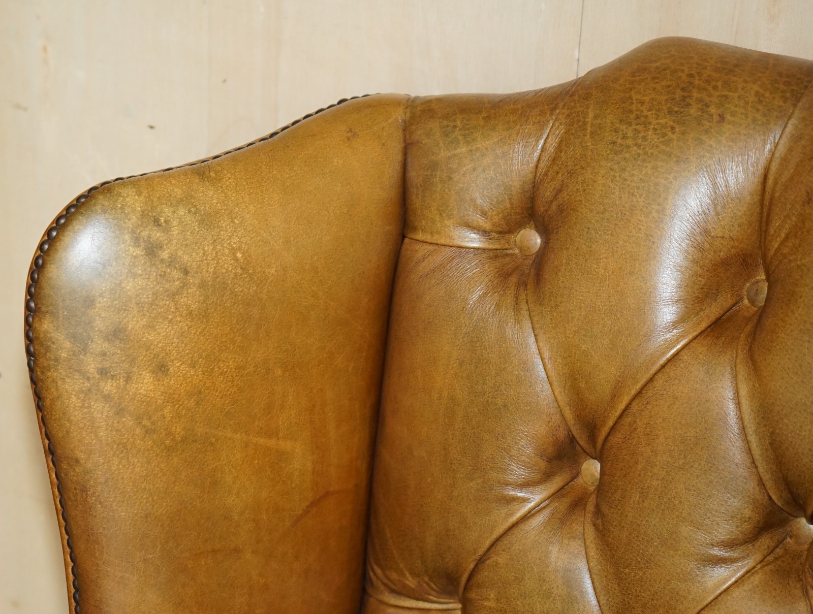PAIR-OF-HUGE-132CM-TALL-HERITAGE-BROWN-LEATHER-CHESTERFIELD-WINGBACK-ARMCHAIRS-187687676009-18