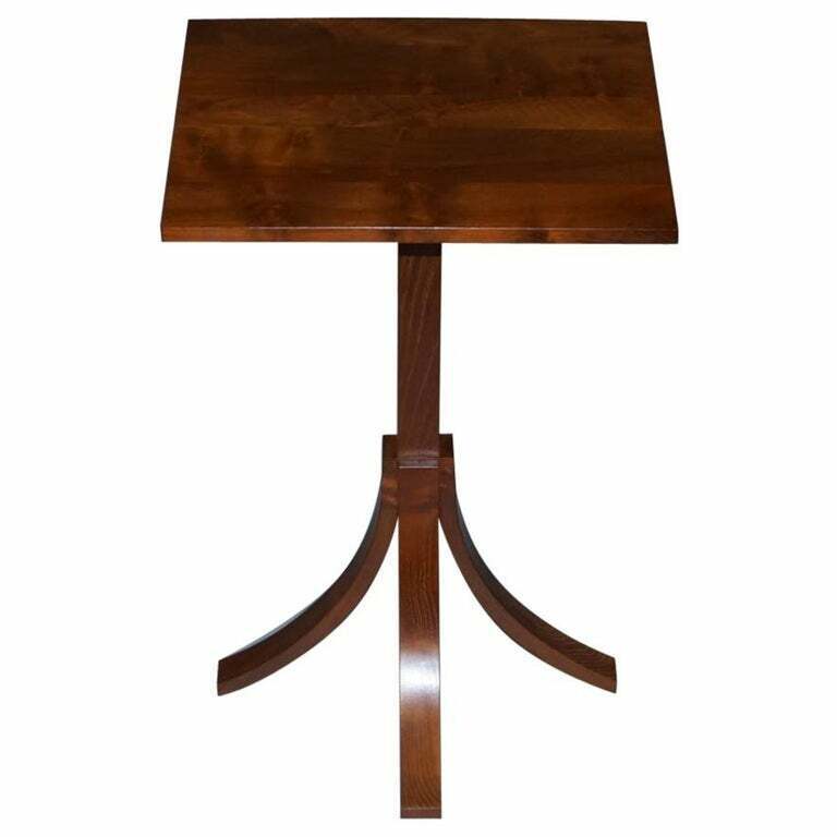 STUNNING MULBERRY FURNITURE MADE BY HOLGATE & PACK DESIGNER WALNUT SIDE TABLE