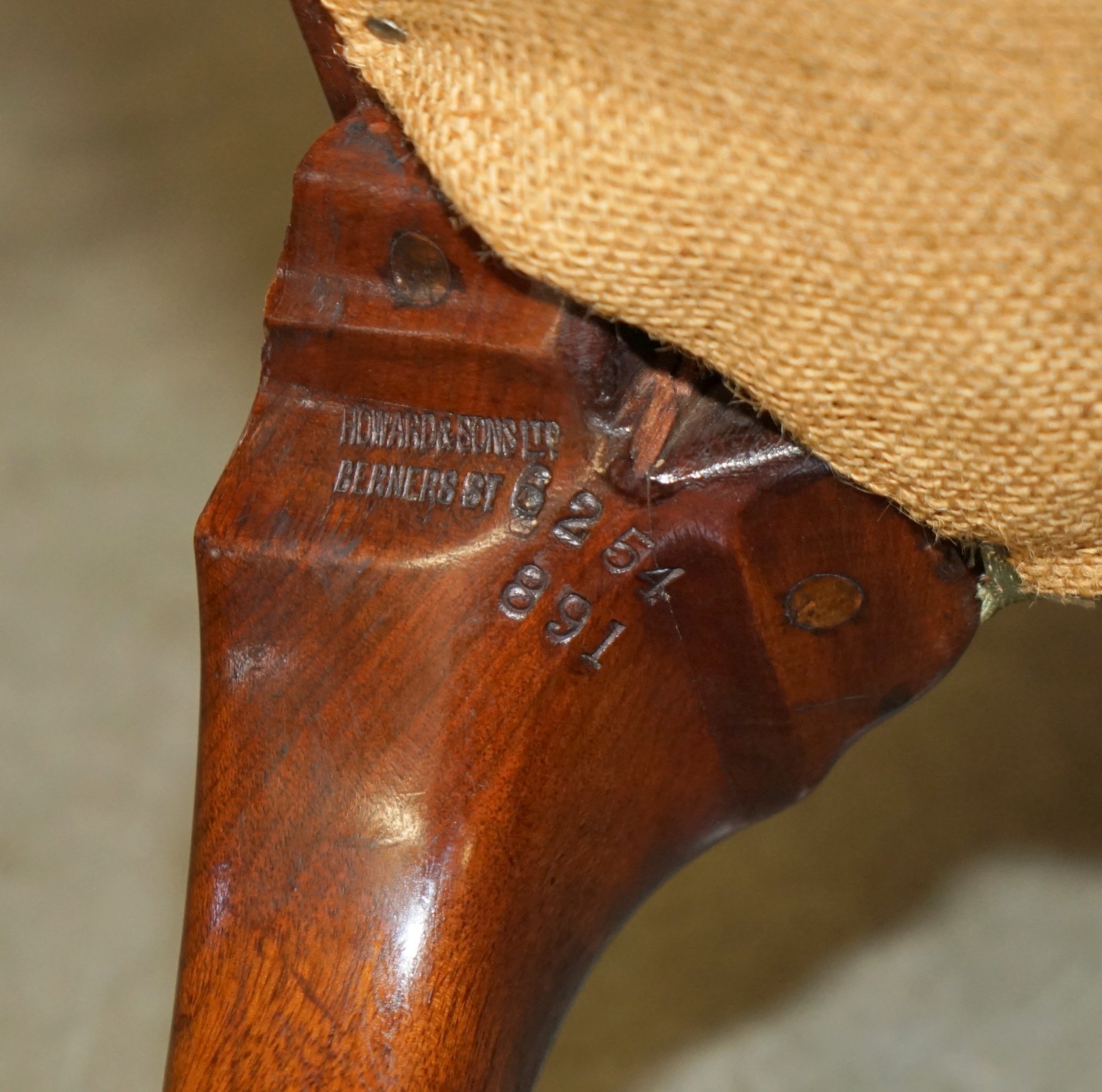 SUBLIME-ANTIQUE-HOWARD-SONS-WILLIAM-MORRIS-MAHOGANY-FRAMED-WINGBACK-ARMCHAIR-205810213749-3