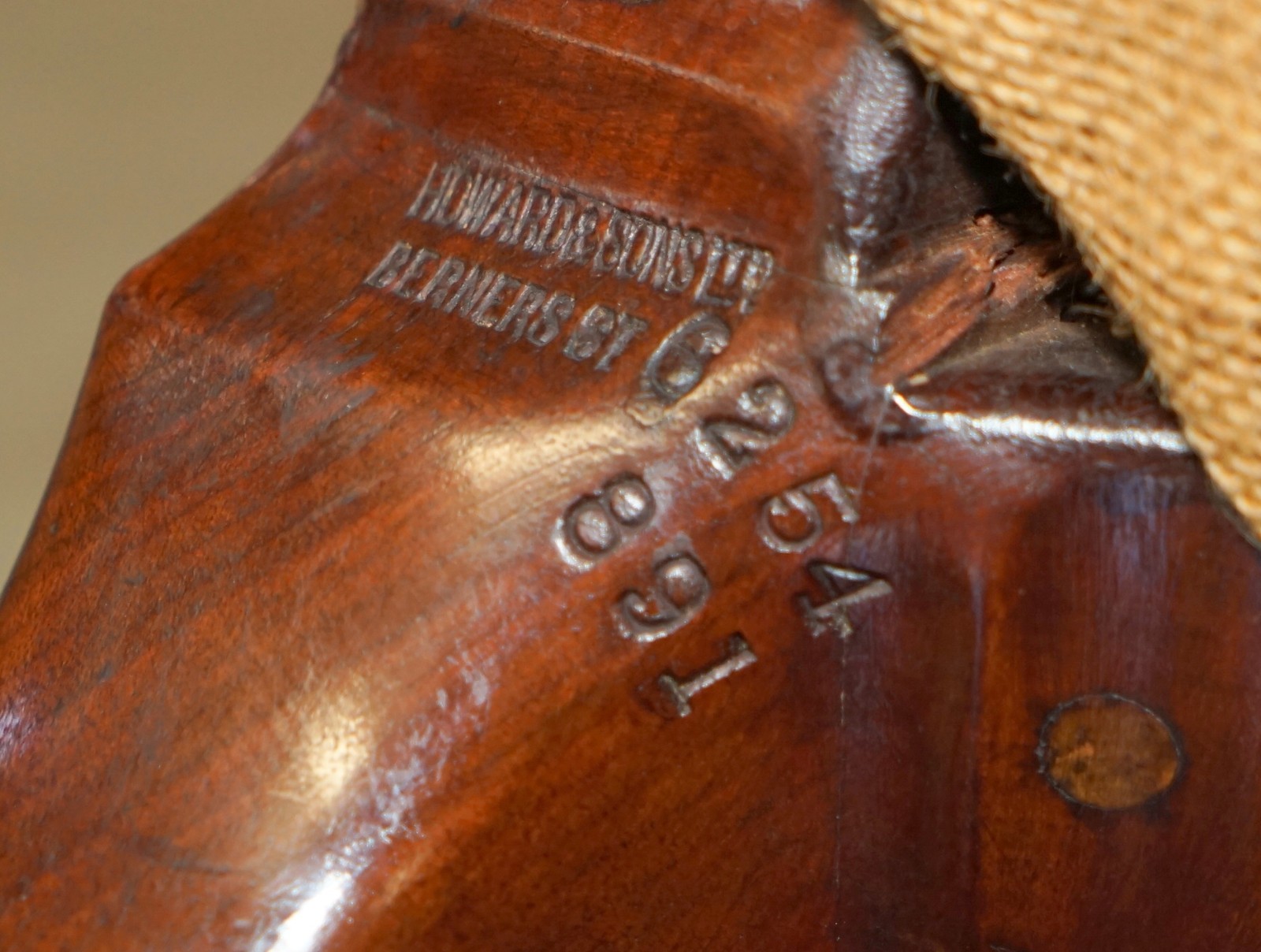 SUBLIME-ANTIQUE-HOWARD-SONS-WILLIAM-MORRIS-MAHOGANY-FRAMED-WINGBACK-ARMCHAIR-205810213749-5